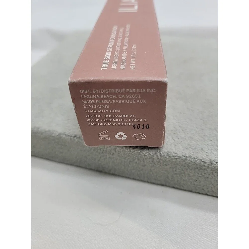 Weightless Vegan Foundation Concealer Medium Coverage Skin Like Finish 1 Fl Oz